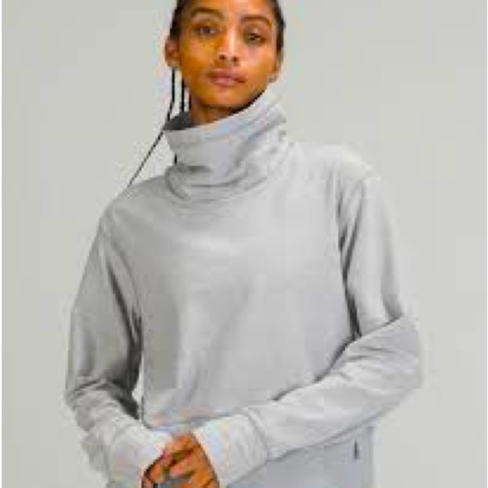 Ready to rulu pullover